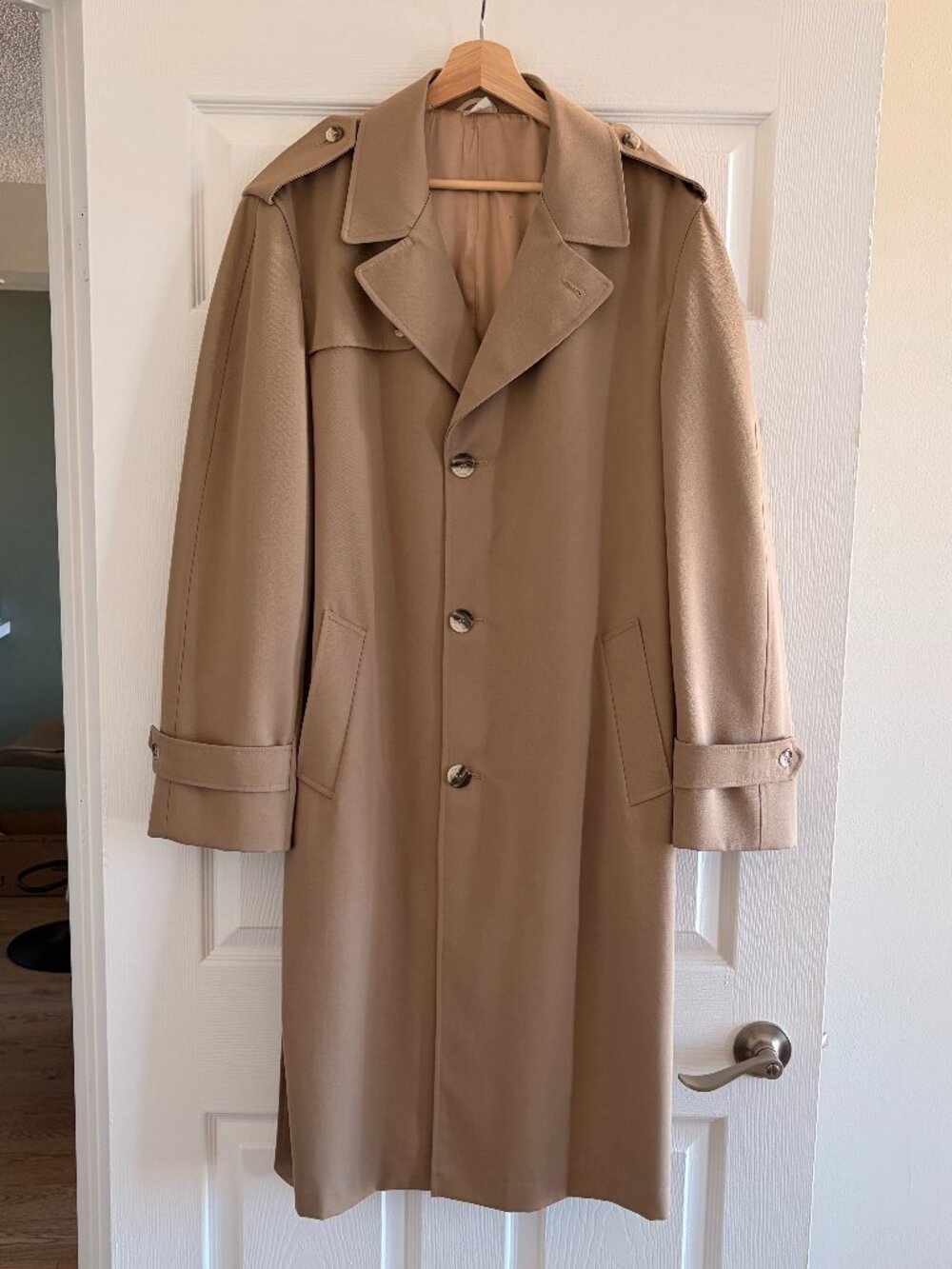Vintage Moore's/Nino Trench Coat, Made in Canada, Sz 42R